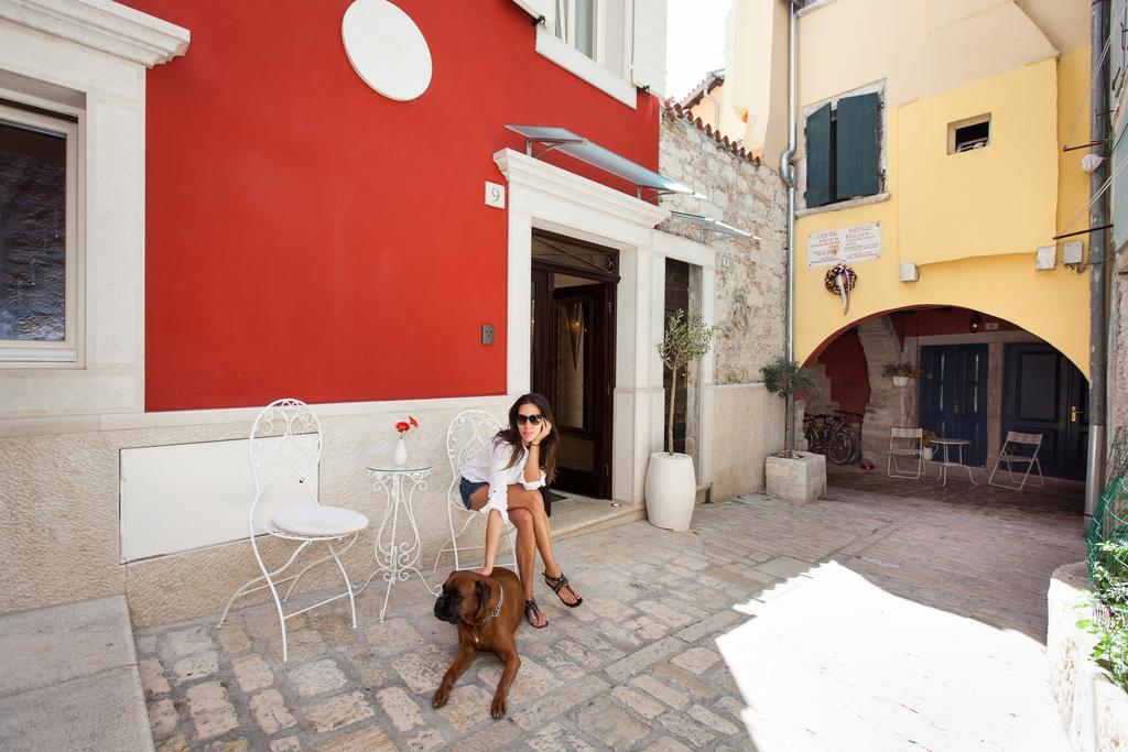 Apartments Villa Bianca Rovigno Esterno foto